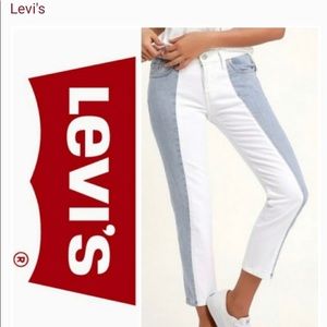 Rare! Two tone white/blue denim Levi’s size 27